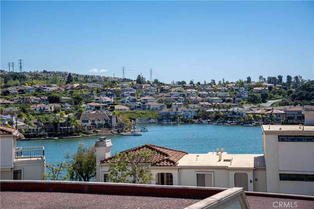 Townhouse For Sale - 22476 Petra #22<br/> Mission Viejo, CA 92692