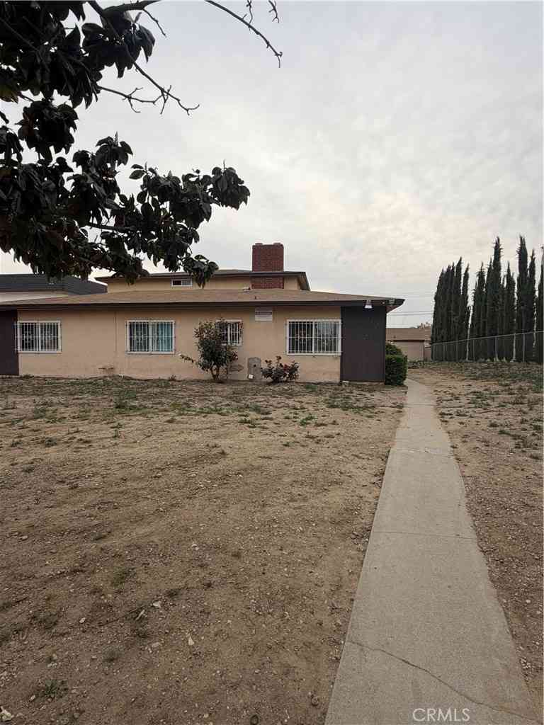 Apartment For Rent - 2559 Yorkshire<br/> Pomona, CA 91767