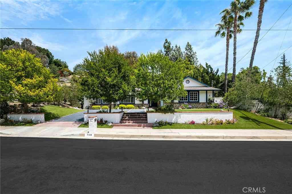 Homes For Rent - 7144 Deveron Ridge Rd<br/> West Hills, CA 91307