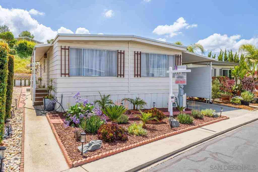 Mobile Home For Sale - 4969 Old Cliffs Rd<br/> San Diego, CA 92120