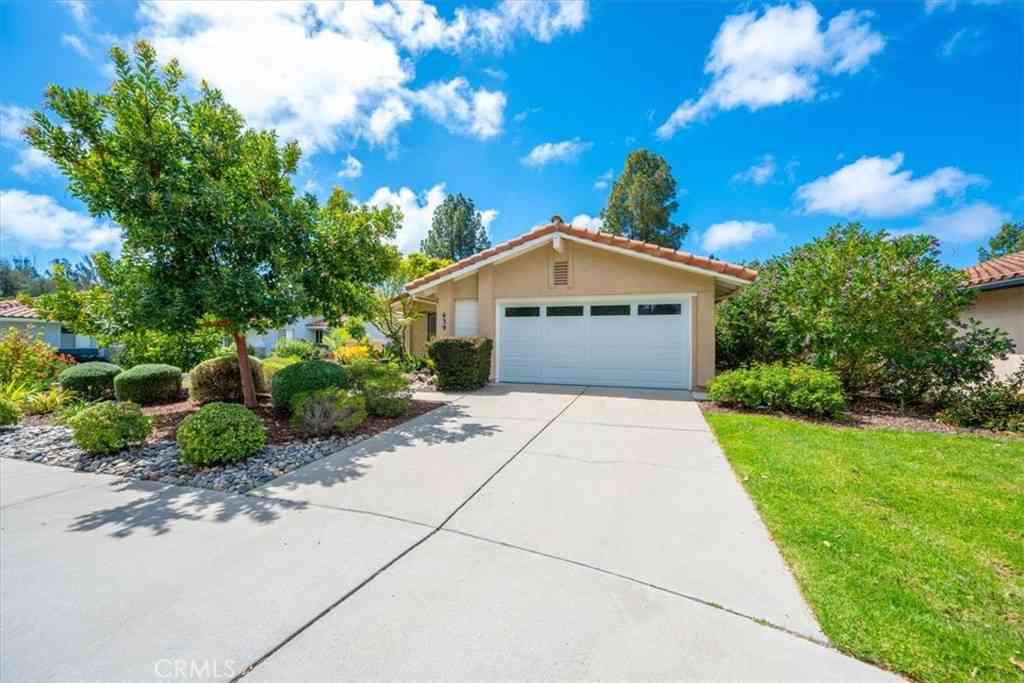 Homes For Sale - 639 Barberry Way<br/> Nipomo, CA 93444