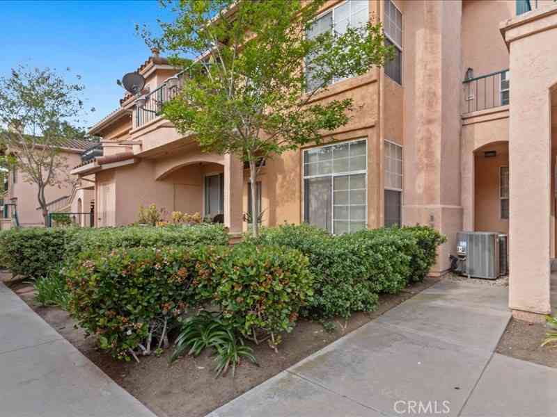 Condo For Sale - 18557 Caminito Pasadero #391<br/> San Diego, CA 92128