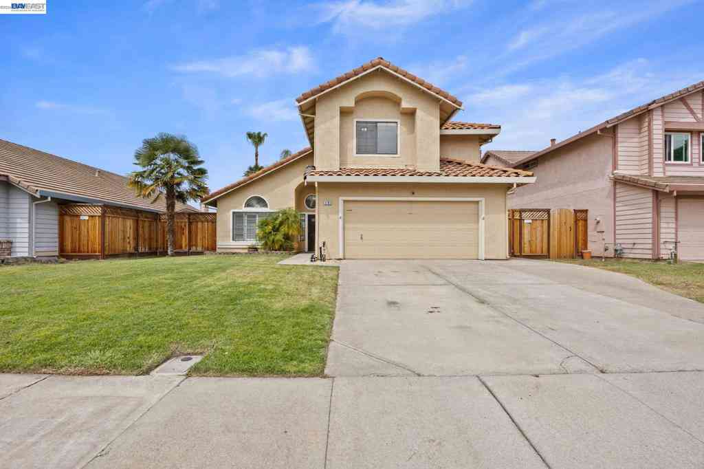 Homes For Sale - 1781 Summertime<br/> Tracy, CA 95376