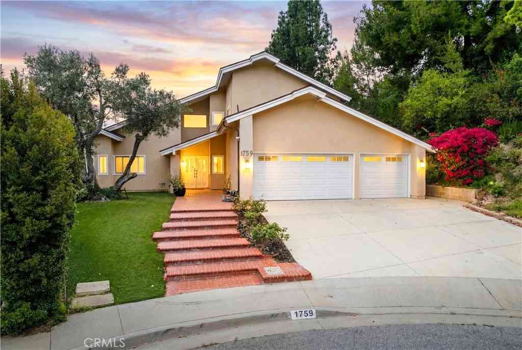 Homes For Sale - 1759 Paseo Verano<br/> San Dimas, CA 91773