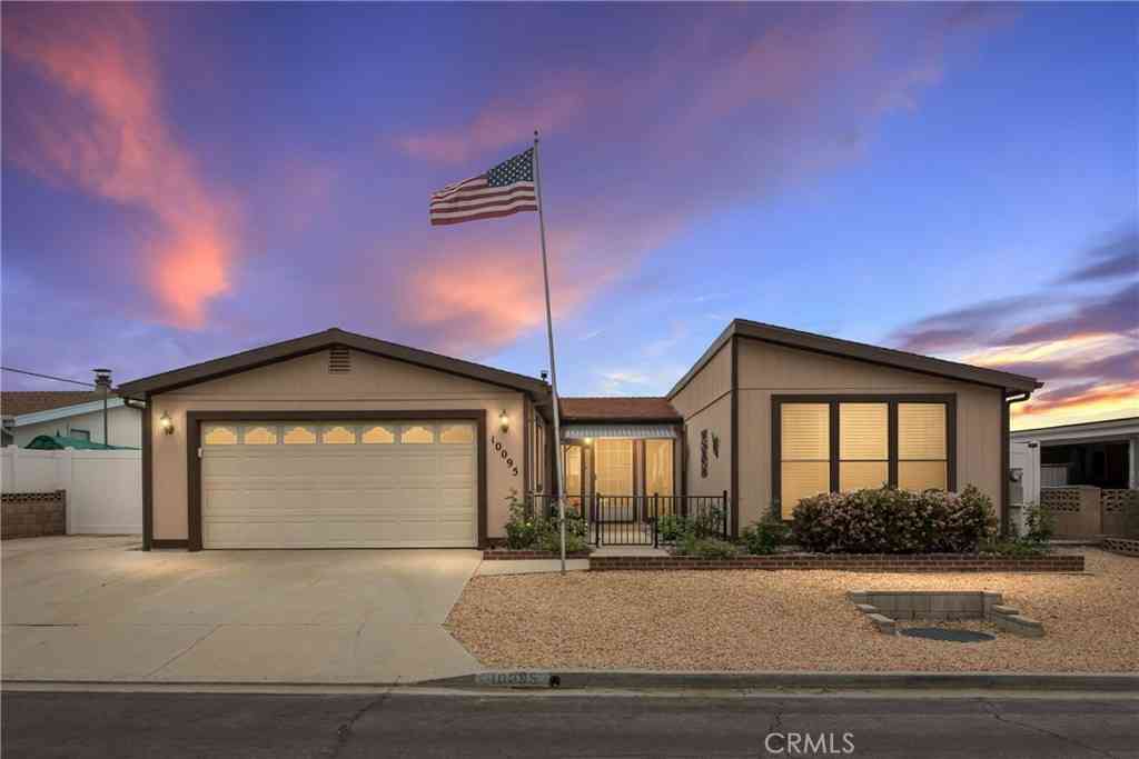 Homes For Sale - 10095 Chisholm Trail<br/> Cherry Valley, CA 92223