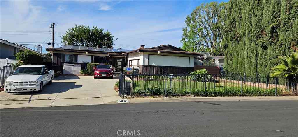 Homes For Sale - 14617 Cortina<br/> La Mirada, CA 90638