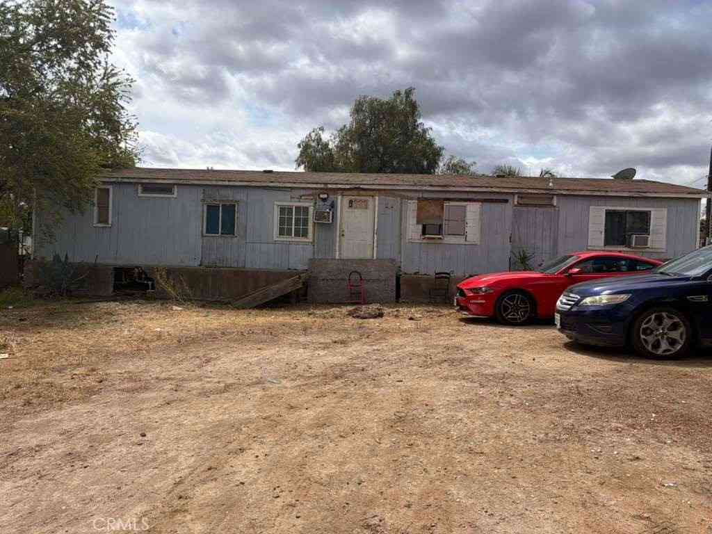 Mobile Home For Sale - 21881 Smoketree Street<br/> Perris, CA 92570