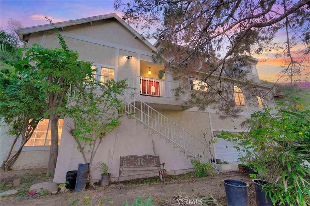 Homes For Sale - 9440 Wentworth<br/> Sunland, CA 91040