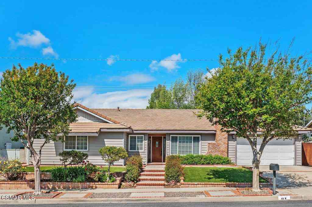 Homes For Sale - 43 W Sidlee Street<br/> Ventura County, Thousand Oaks, CA 91360