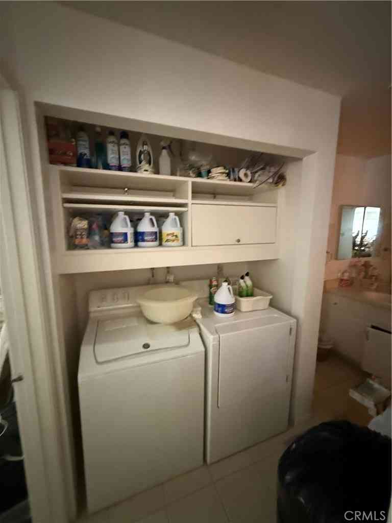 Condo For Sale - 12385 Rock Springs Court<br/> Garden Grove, CA 92843