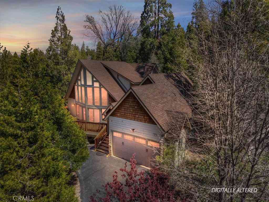 Homes For Sale - 415 Golf Course<br/> Lake Arrowhead, CA 92352