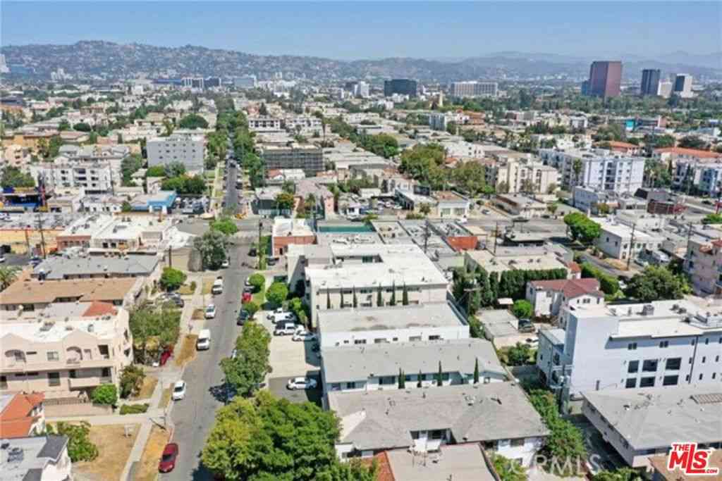 Condo For Rent - 1436 S Bedford Street #5<br/> Los Angeles, CA 90035