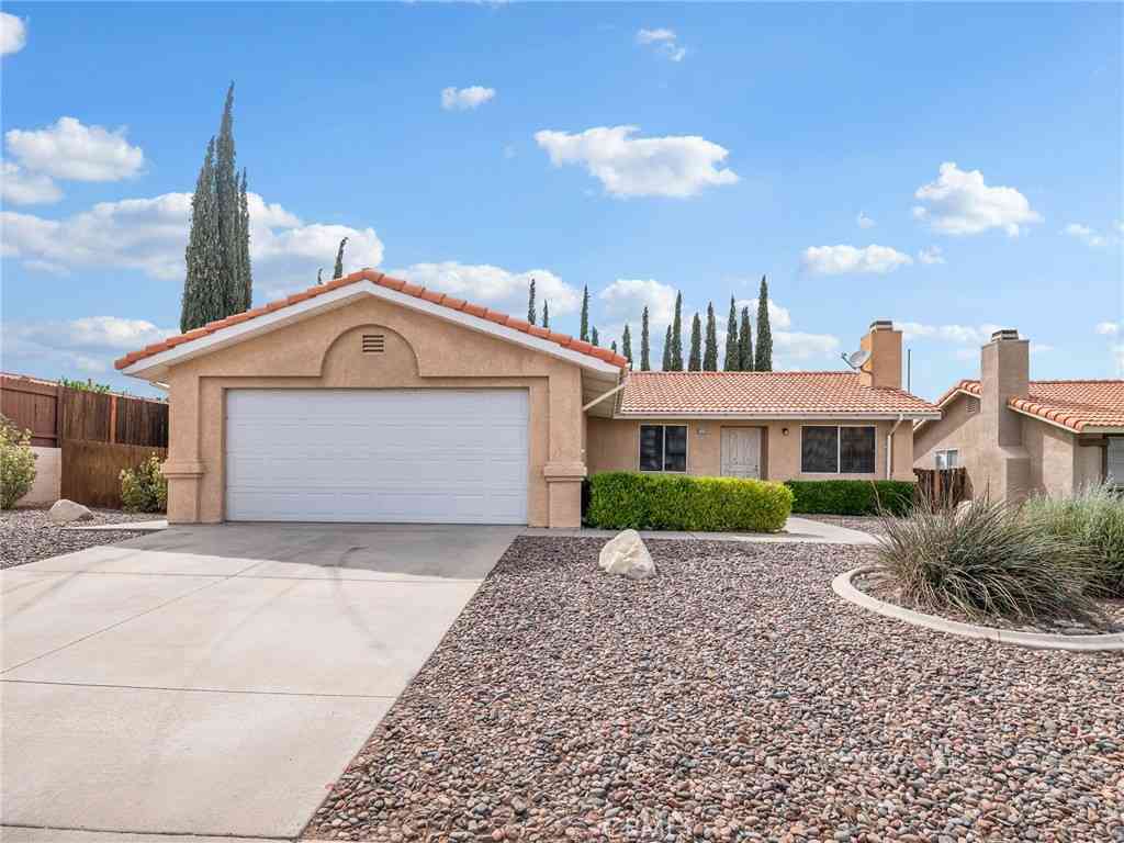 Homes For Sale - 12298 Woodview<br/> Victorville, CA 92392