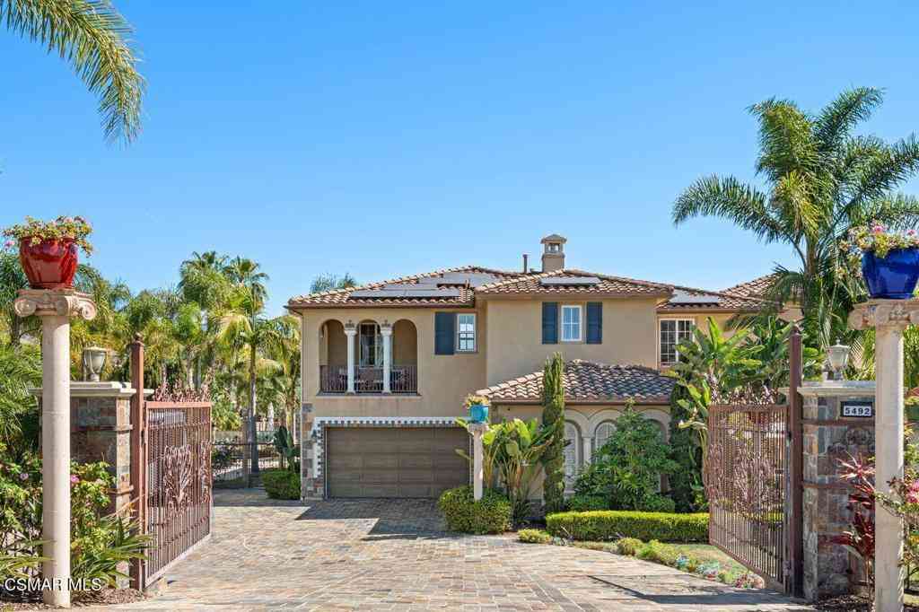 Homes For Sale - 5492 Calarosa Ranch Road<br/> Camarillo, CA 93012