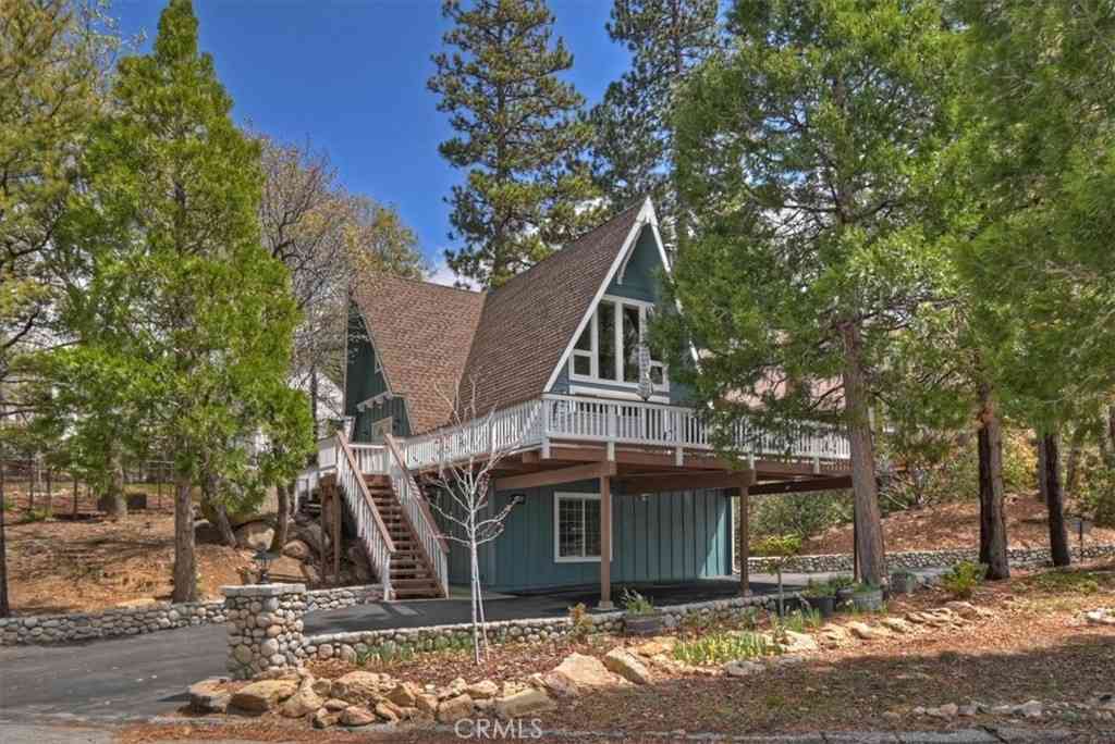 Homes For Sale - 795 Bishorn<br/> Lake Arrowhead, CA 92352