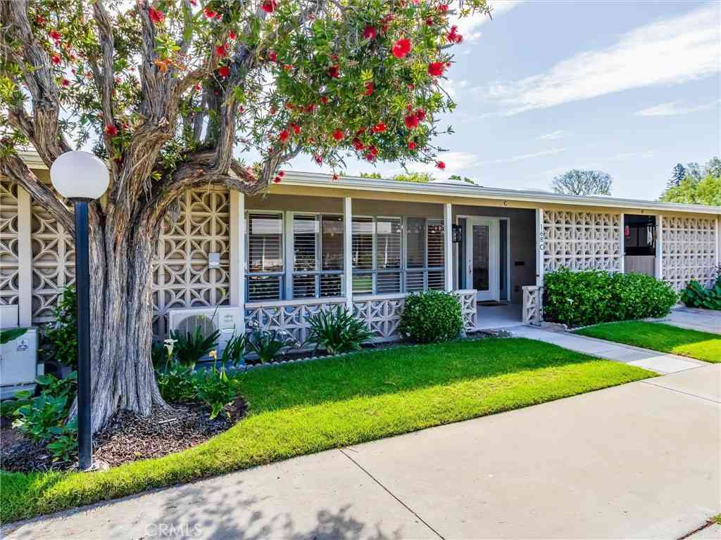 Homes For Sale - 13170 Southport #168-C<br/> Seal Beach, CA 90740