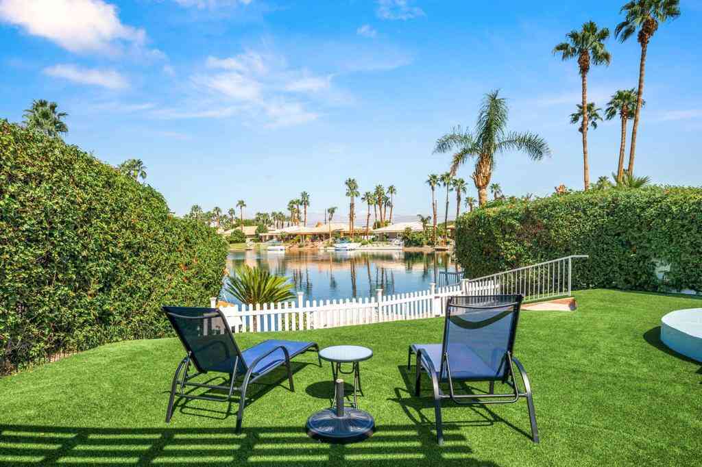 Homes For Sale - 78930 Via Florence<br/> La Quinta, CA 92253