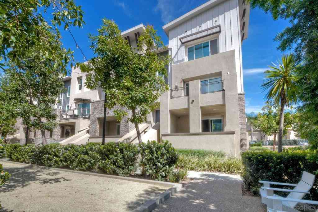 Condo For Sale - 6058 Colt Place #101<br/> Carlsbad, CA 92009