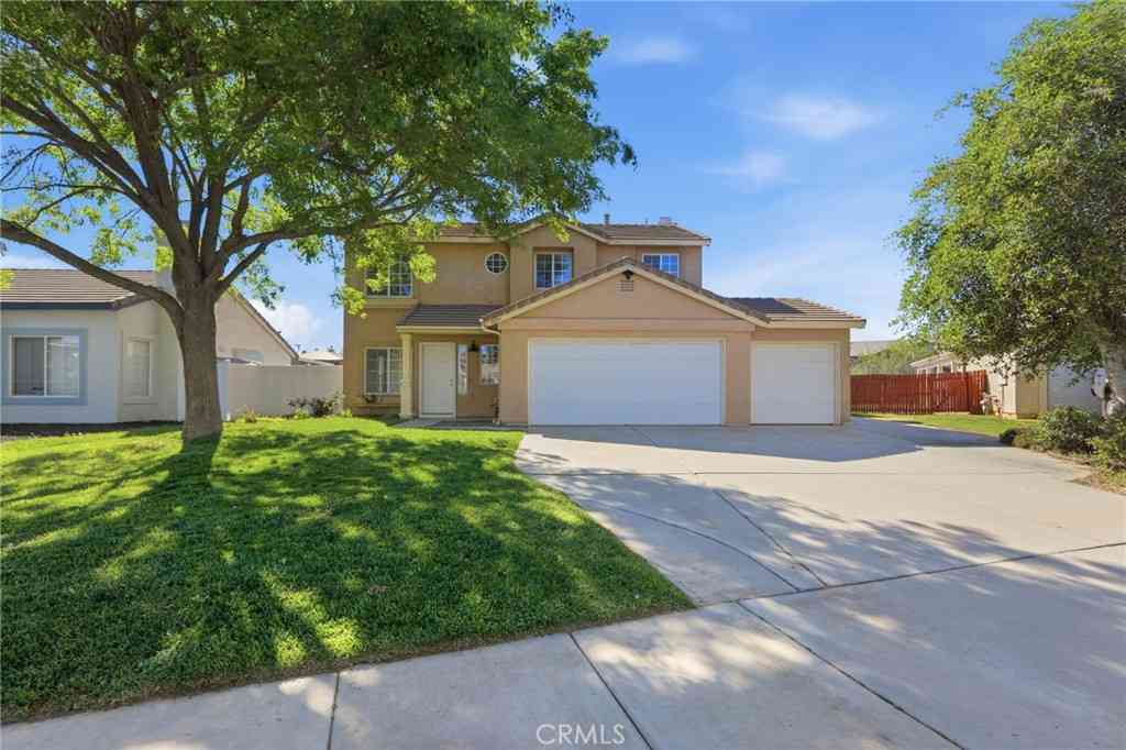 Homes For Sale - 1677 Mesquite<br/> Beaumont, CA 92223