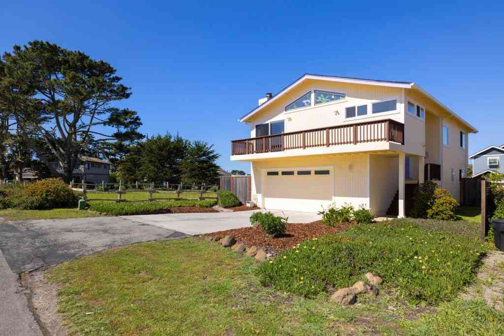 Homes For Sale - 121 Bernal Avenue<br/> Moss Beach, CA 94038