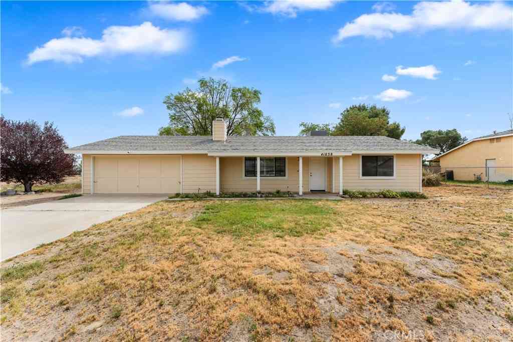 Homes For Sale - 41038 171st E<br/> Lancaster, CA 93535