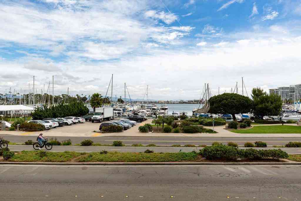 Condo For Sale - 1620 Pomona<br/> Coronado, CA 92118