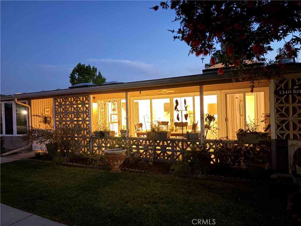 Homes For Sale - 1340 Kenwood Road #M7-156J<br/> Seal Beach, CA 90740