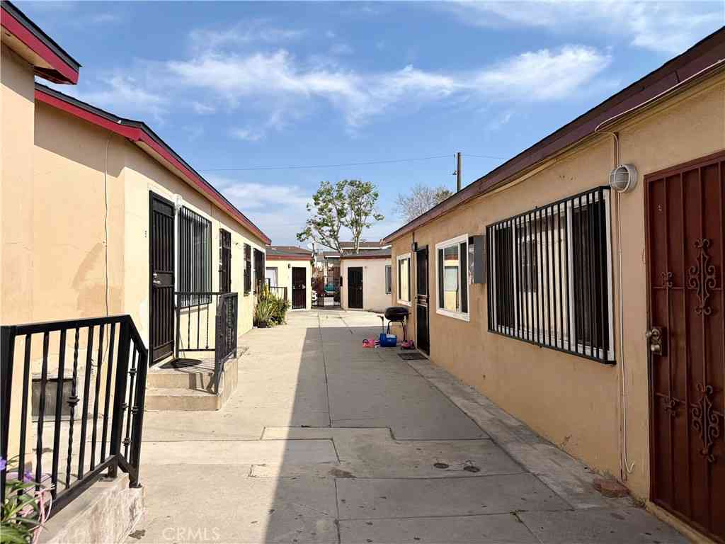Homes For Sale - 4244 E Compton<br/> Compton, CA 90221