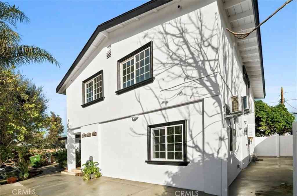 Homes For Rent - 8438 Gloria Avenue<br/> North Hills, CA 91343