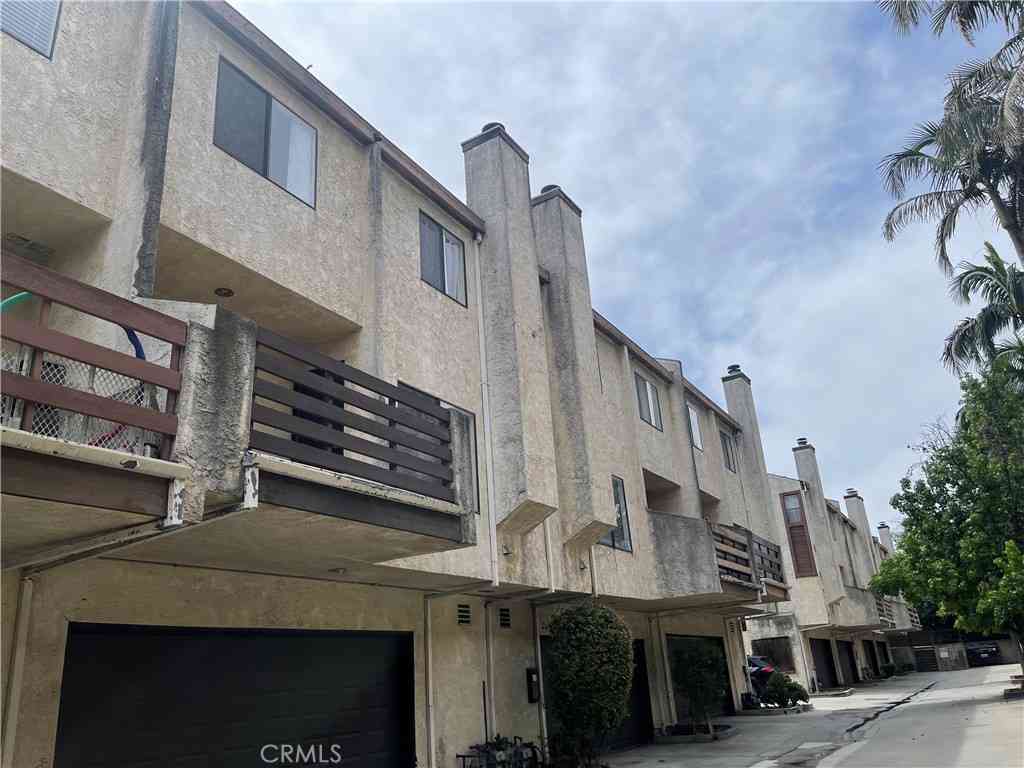 Condo For Rent - 511 Pomelo Avenue #C<br/> Monterey Park, CA 91755
