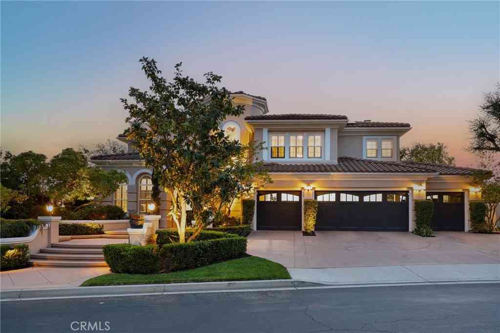 Homes For Sale - 45 Panorama<br/> Orange County, Coto de Caza, CA 92679