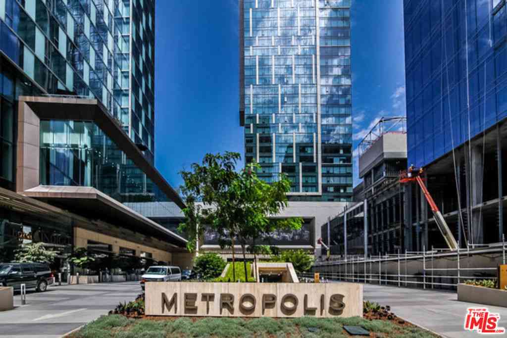 Condo For Rent - 889 Francisco Street #905<br/> Los Angeles, CA 90017