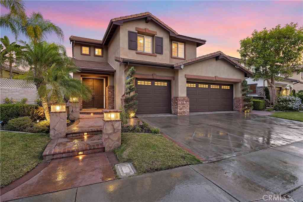 Homes For Sale - 11625 Allen<br/> Orange County, Tustin, CA 92782