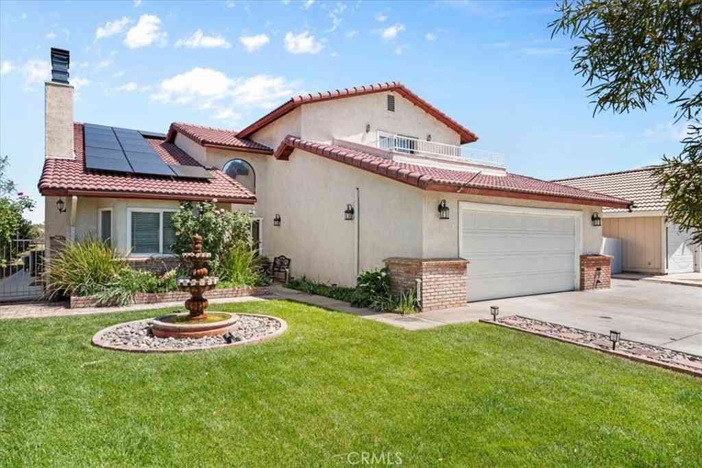 Homes For Sale - 13391 Driftwood<br/> Victorville, CA 92395