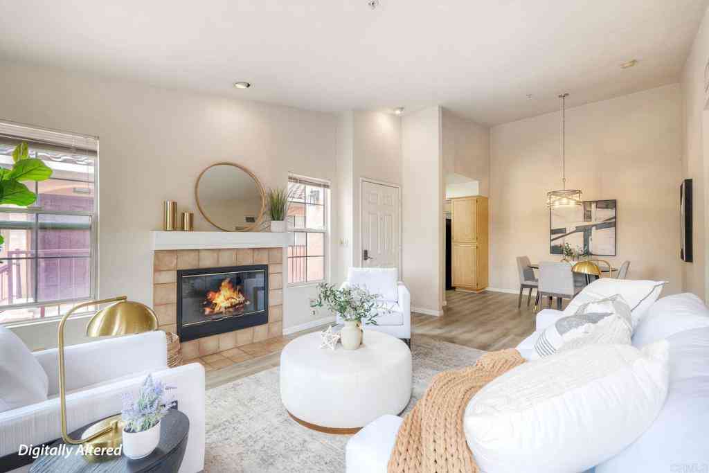 Condo For Sale - 18674 Caminito Cantilena #242<br/> San Diego, CA 92128