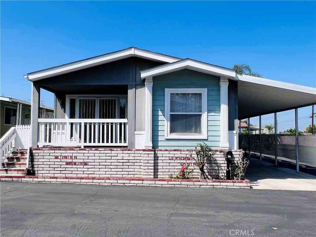 Mobile Home For Sale - 1560 S Otterbein Avenue #124<br/> Rowland Heights, CA 91748