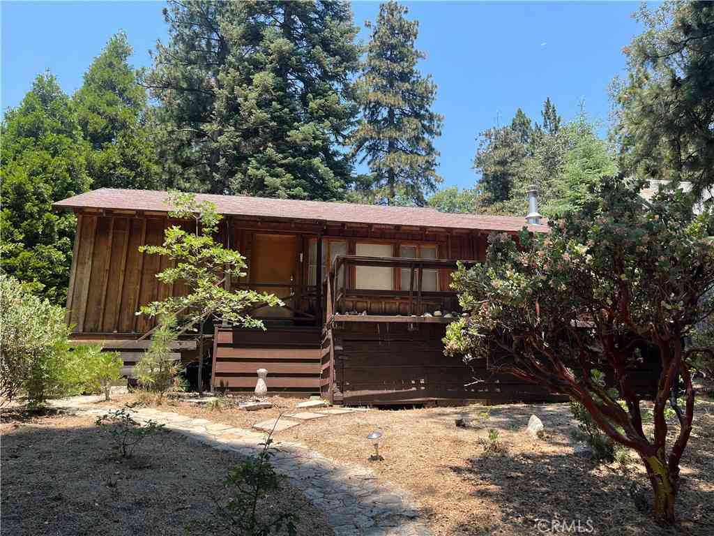Homes For Sale - 6020 Lake<br/> Angelus Oaks, CA 92305