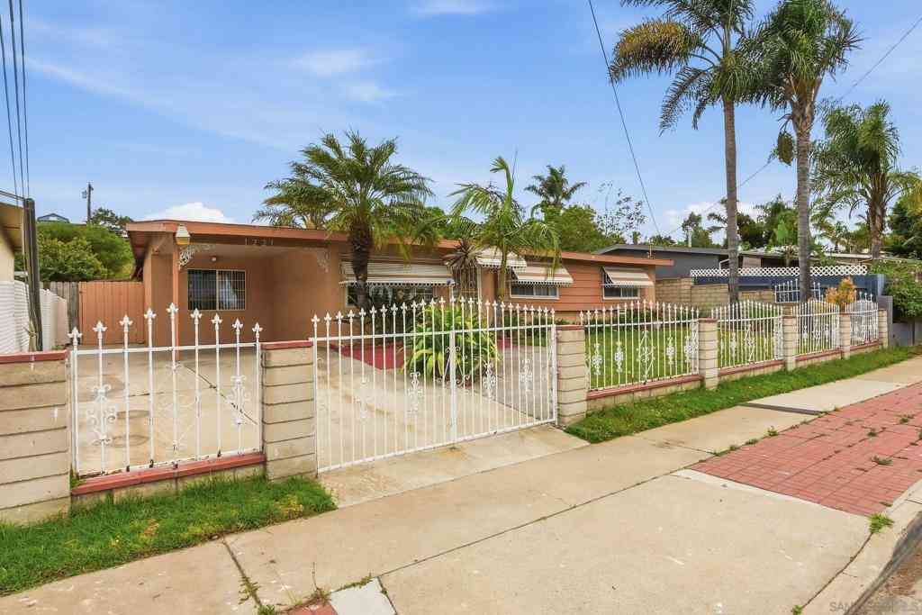Homes For Sale - 1221 Melrose Ave<br/> Chula Vista, CA 91911