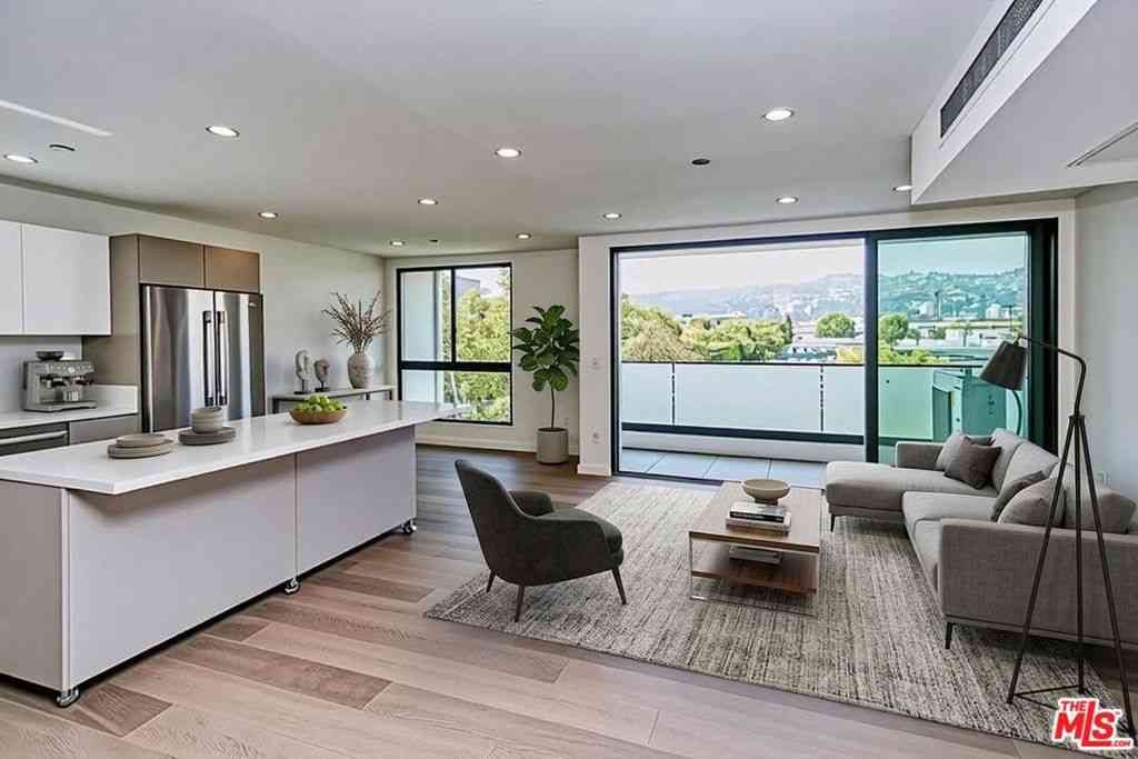 Apartment For Rent - 328 N Maple Drive #201<br/> Beverly Hills, CA 90210