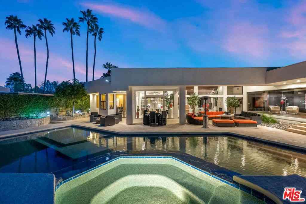 Homes For Sale - 70700 Tamarisk Lane<br/> Rancho Mirage, CA 92270