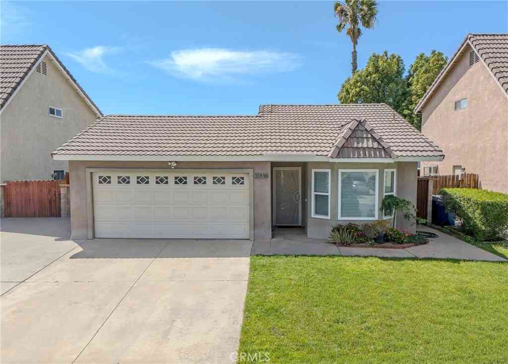 Homes For Sale - 11538 Larchwood<br/> Fontana, CA 92337