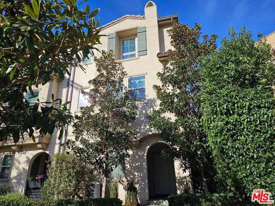 Homes For Rent - 7256 N Cherry Lane<br/> Van Nuys, CA 91405