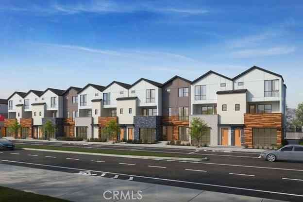 Condo For Sale - 5816 Linden #2<br/> Long Beach, CA 90805