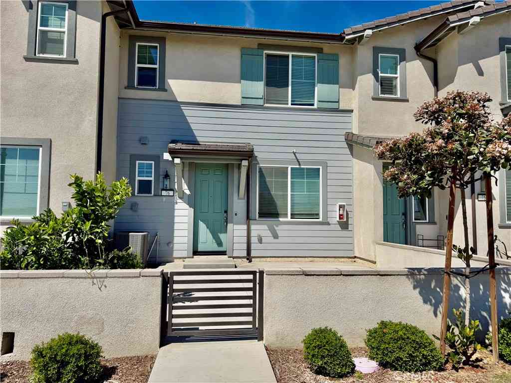 Condo For Rent - 4231 S Hollyhock Paseo #76<br/> Ontario, CA 91761