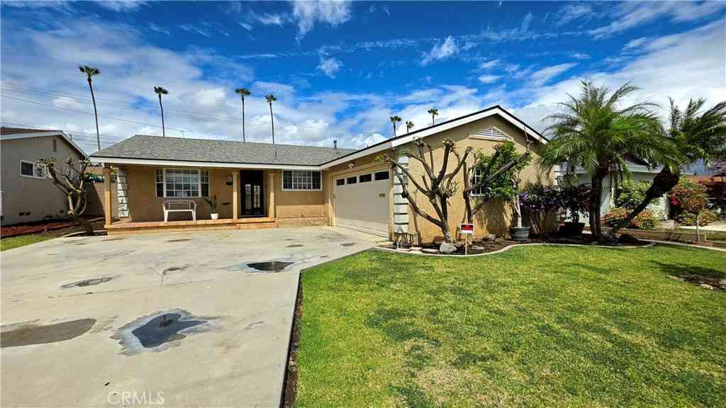 Homes For Sale - 941 Finegrove Avenue<br/> Hacienda Heights, CA 91745