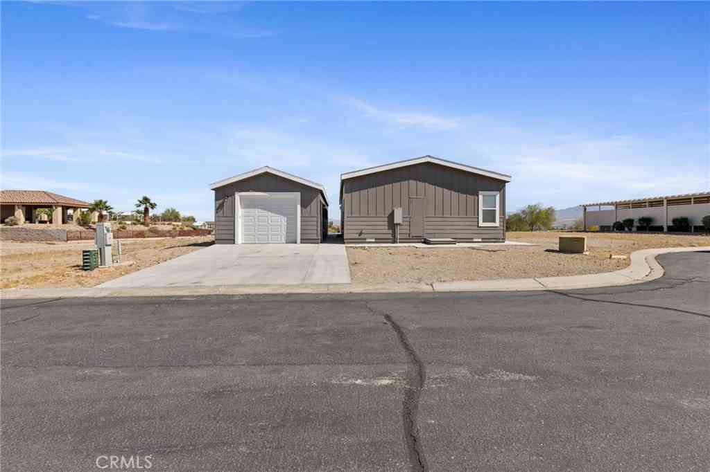 Mobile Home For Sale - 12600 Havasu Lake Road #74<br/> Needles, CA 92363