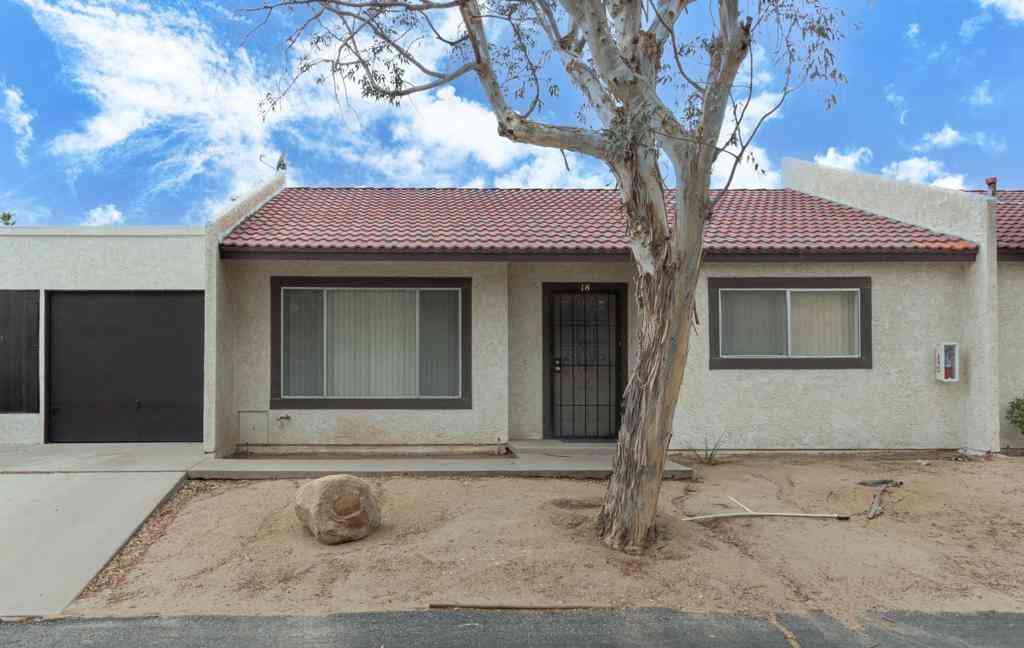 Condo For Sale - 56279 Buena Vista #18<br/> Yucca Valley, CA 92284