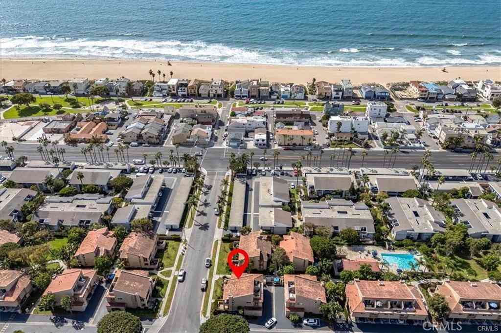 Condo For Rent - 16933 Bluewater #51<br/> Huntington Beach, CA 92649