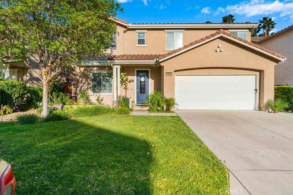 Homes For Sale - 13040 Angeles Trail Way<br/> Sylmar, CA 91342