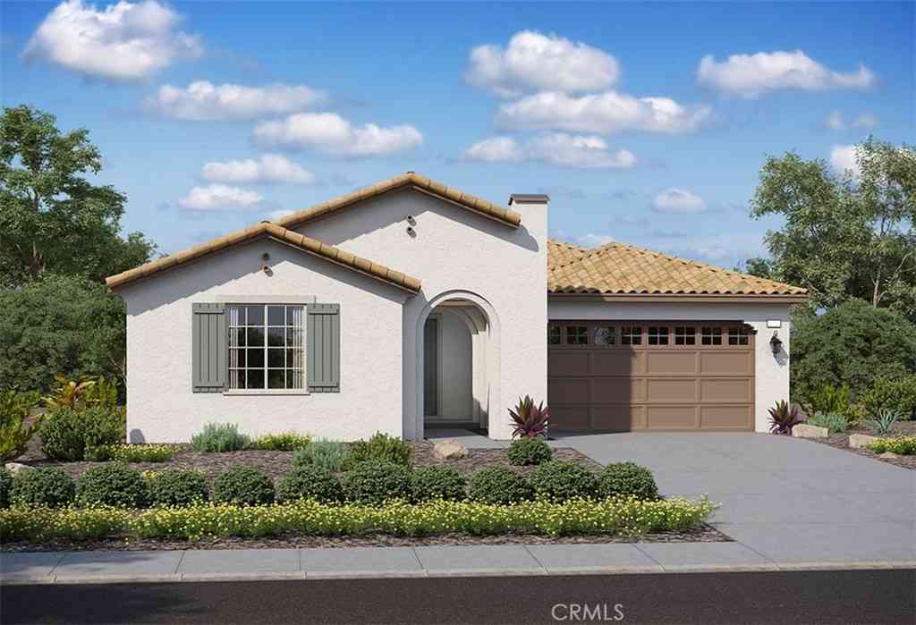 Homes For Sale - 5405 Pinedrop Circle<br/> Banning, CA 92220